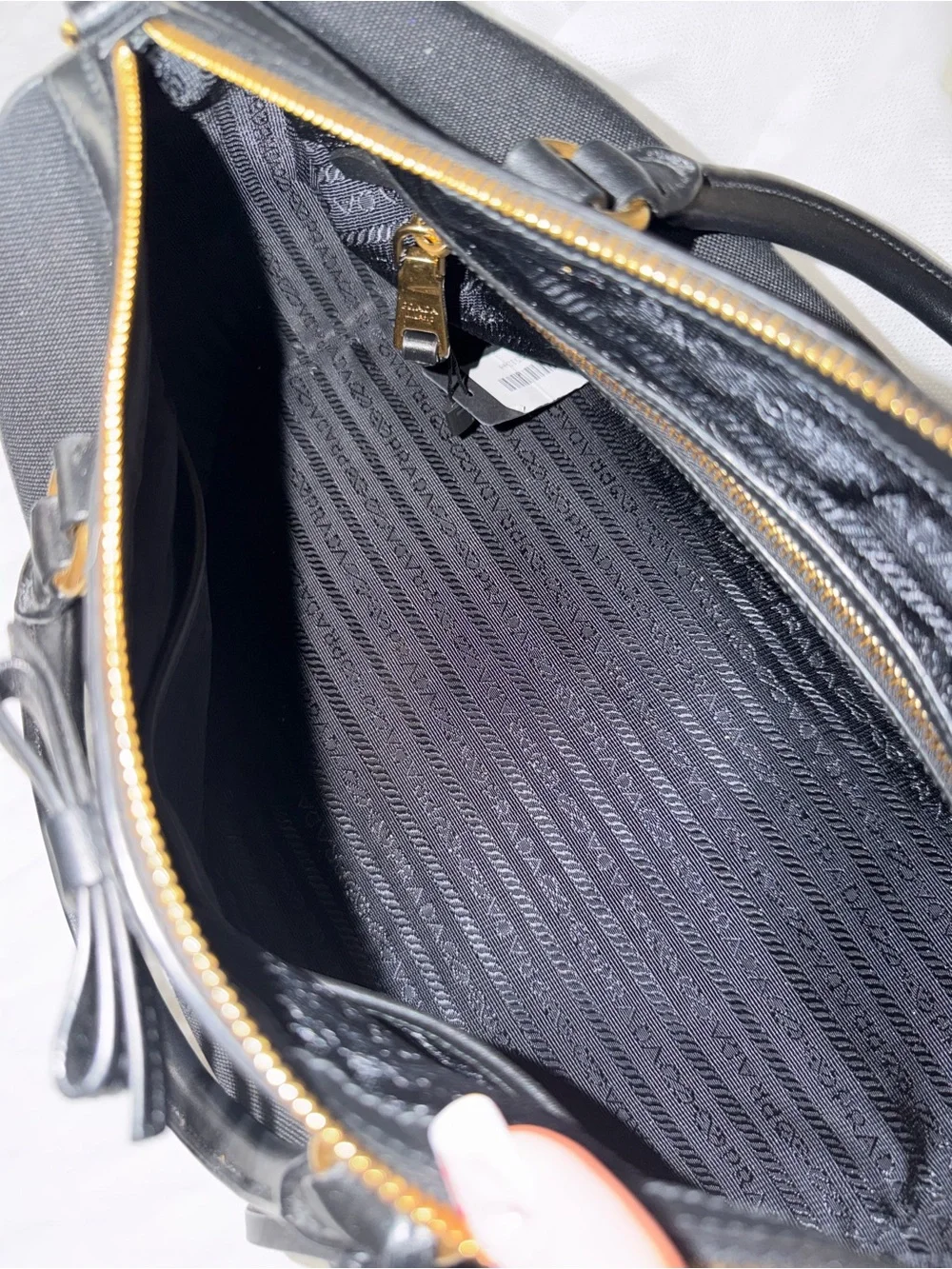 Prada Bag - Picture 7 of 11